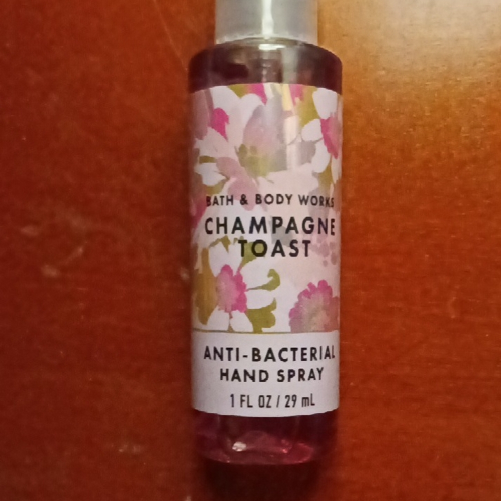 Bath & Body Works Champagne Toast Hand Spray - Pink and Yellow Floral - Picture 4 of 4